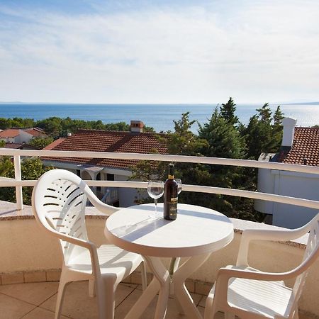 Apartman Vjekoslav Krk Town Bagian luar foto