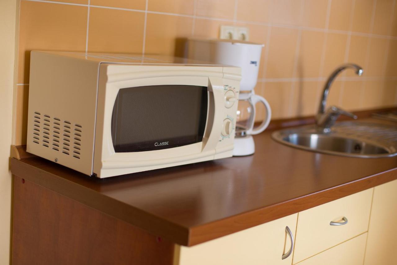 Apartman Vjekoslav Krk Town Bagian luar foto